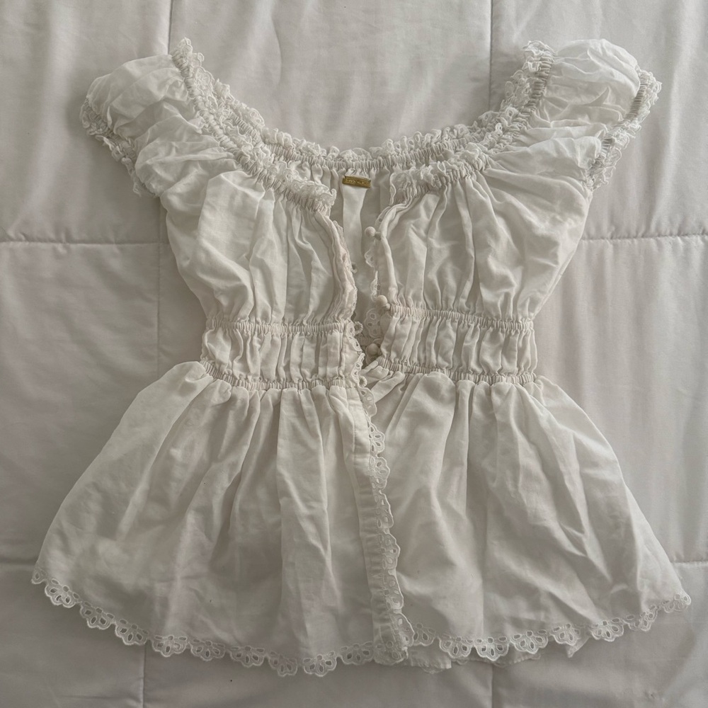 *SOLD ON DEPOP DO NOT BUY* Cult Gaia White Lace-Trimmed Camisole